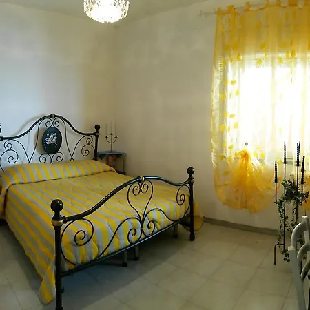 Apartment Forza D'Agro Appartement *